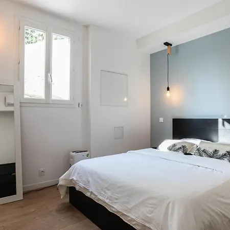 Superbe Appart T2 Pour 4 Pers Piscine Cote Parking Apartment *